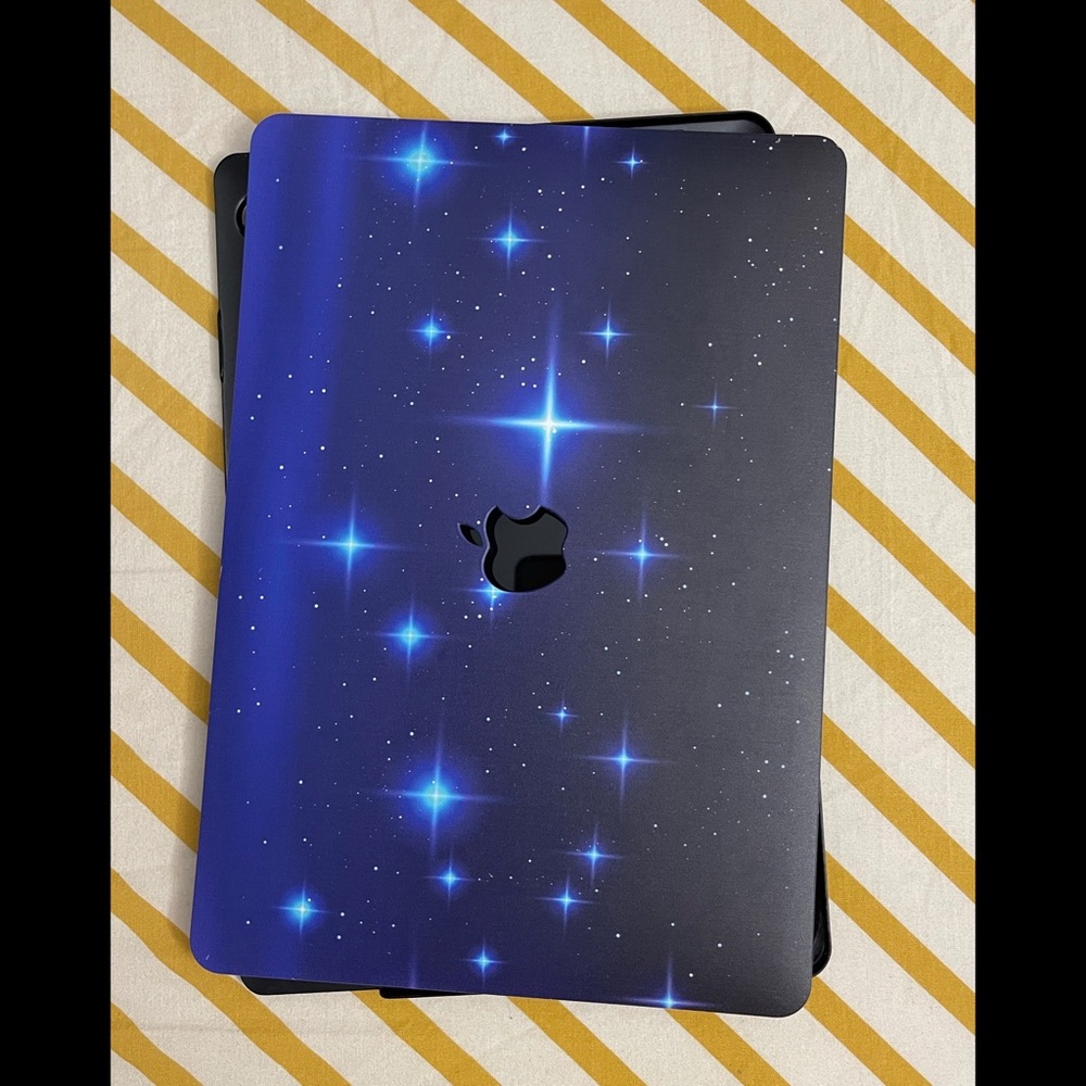💙MacBook Pro 2020 13 in Starry Sky laptop case🖤